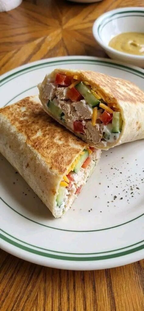 High-Protein Salad Wrap Hack (Low-Carb, Meal-Prep Friendly)
