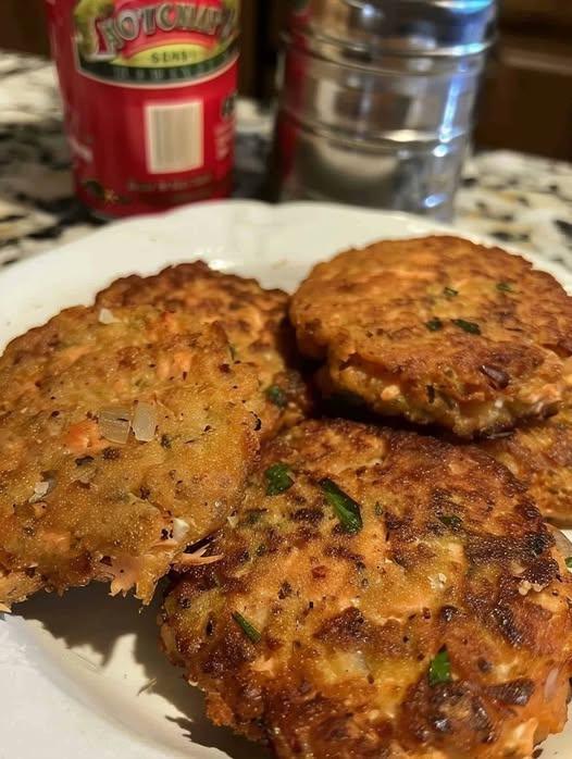 Air Fryer Southern Fried Salmon Patties
