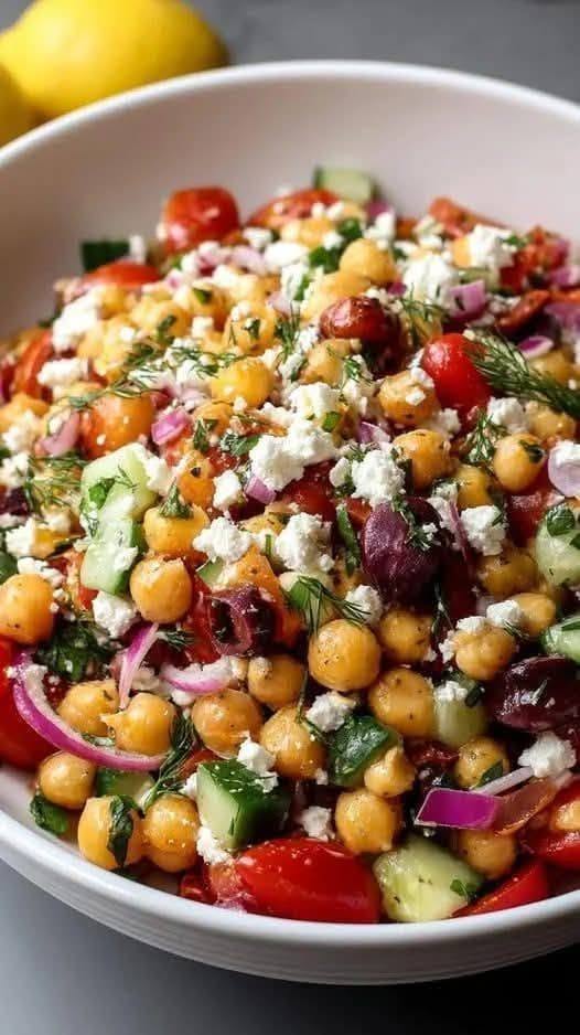 Mediterranean Chickpea Salad