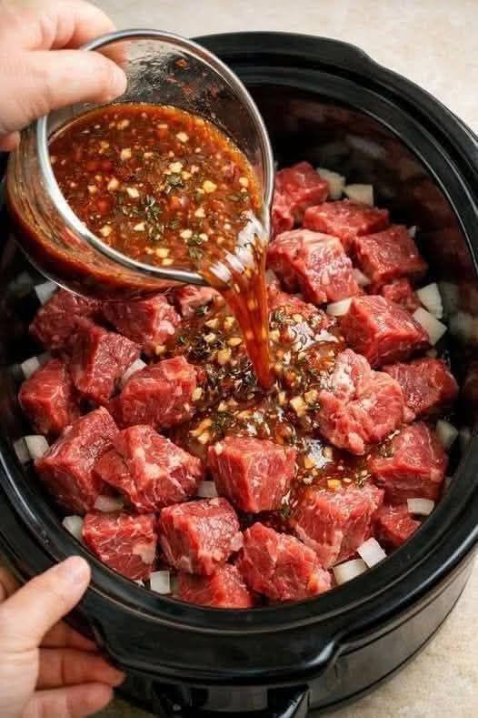 Slow Cooker Garlic Herb Beef