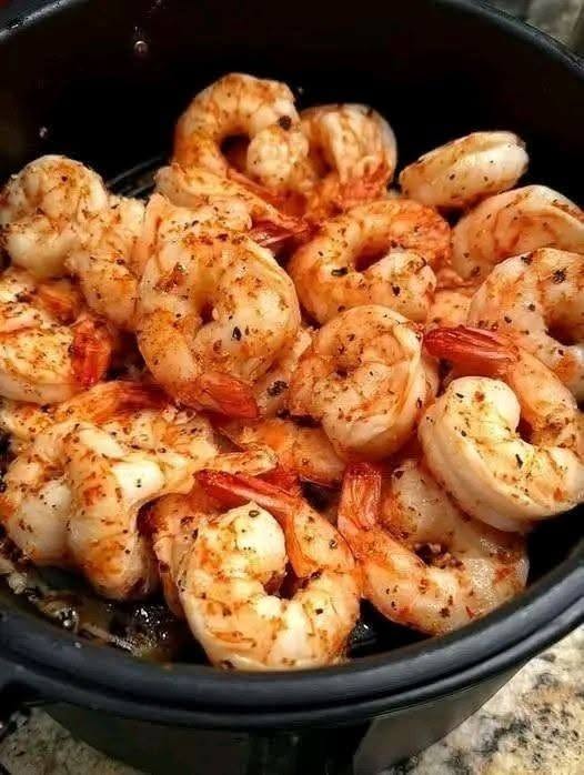 🦐🧄 Air Fryer Shrimp with Garlic Butter (Juicy, High-Protein, Keto-Friendly)