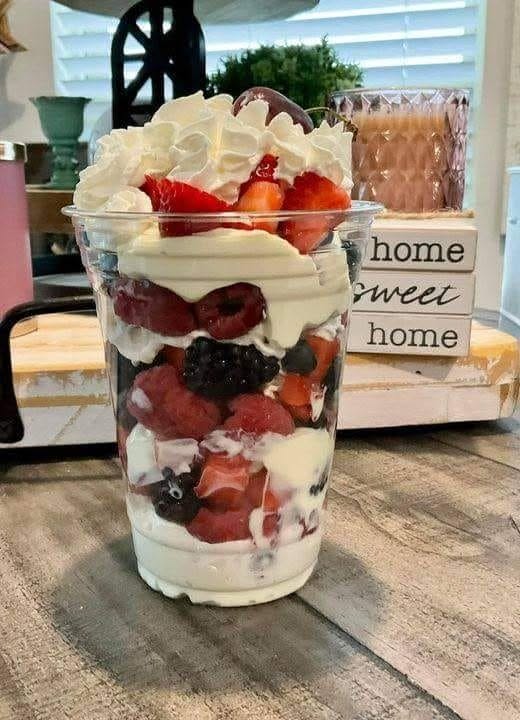 Weight Watchers Red, White and Blue Cheesecake Salad