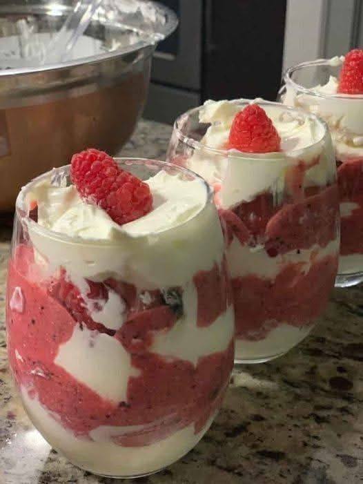 Raspberry Fool Dessert Pots Creamy, Fresh & Guilt-Free