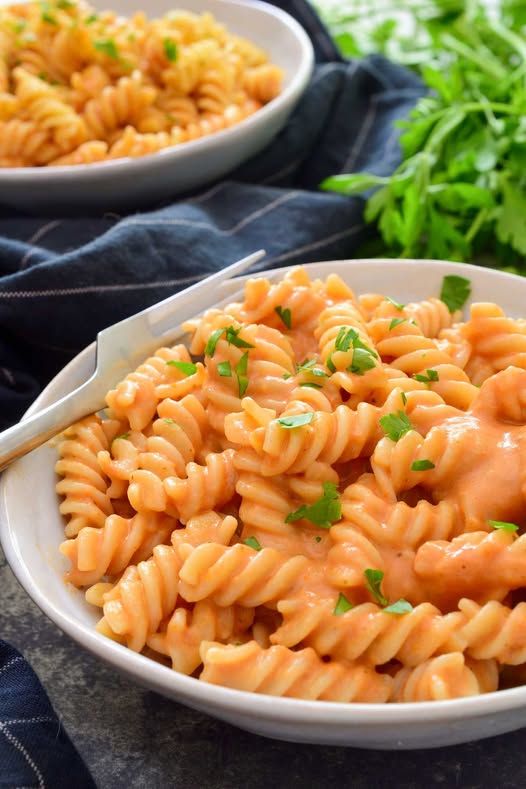 3-Ingredient Creamy Vegan Pasta Sauce
