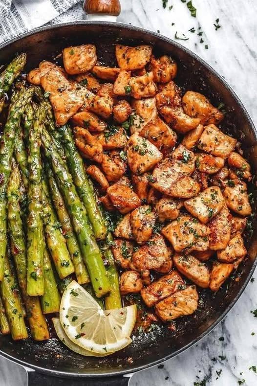 Garlic Butter Chicken Bites
