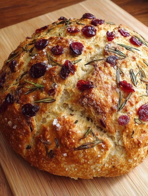 Vegan No-Knead Rosemary Cranberry Bread