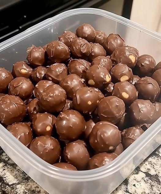 Weight Watchers 1-Point No-Bake Chocolate Peanut Butter Balls