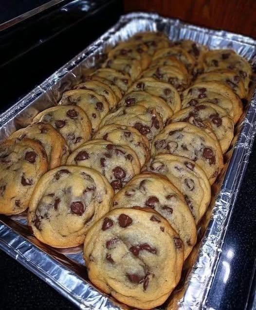 Sugar-Free Brown Butter Chocolate Chip Cookies – 3 Ingredients & Guilt-Free Low Carb Version