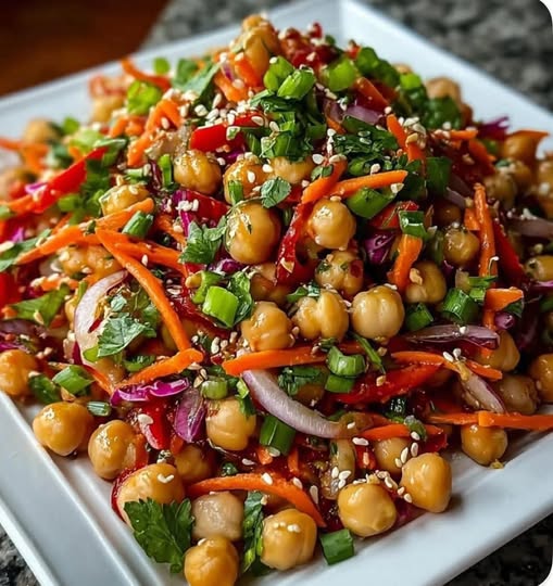 Thai Carrot Salad – Fresh & Flavorful Vegan