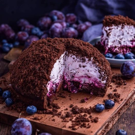 Vegan Mole Cake