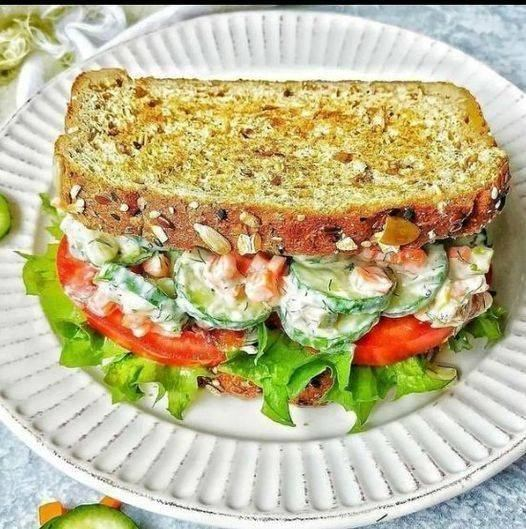Vegan Creamy Cucumber Salad Sandwich π₯π₯ͺ