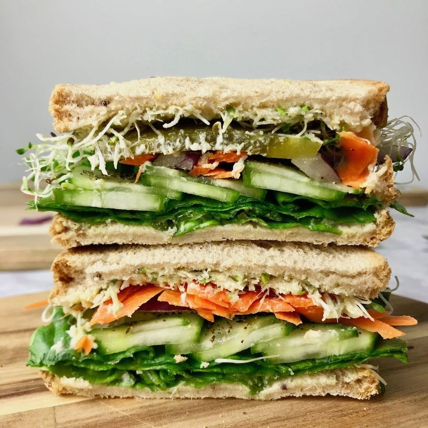 Vegan Cucumber Hummus Sandwich 🥒🥪