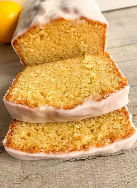 3-Ingredient Weight Watchers Lemon Cake