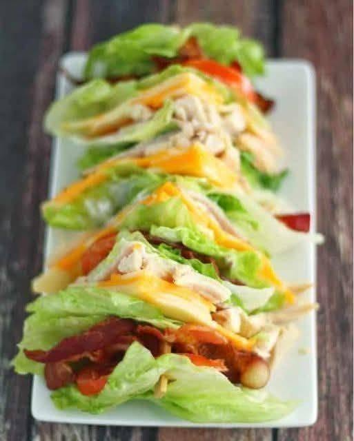 Chicken Club Lettuce Sandwich (Low-Carb & High-Protein)