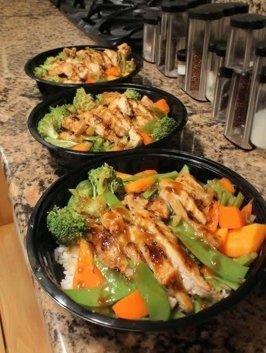 Honey Garlic Chicken Veggie Rice Bowls