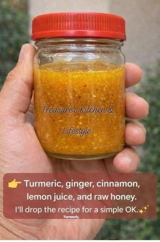 Turmeric Ginger Cinnamon Lemon Honey Wellness Tonic (Warm High-Protein Friendly, Low-Carb Glow Drink)