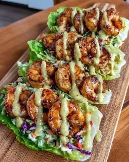 Grilled Shrimp Lettuce Wraps with Avocado Sauce