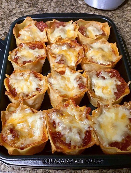 Weight Watchers Chicken Taco Wonton Cupcakes
