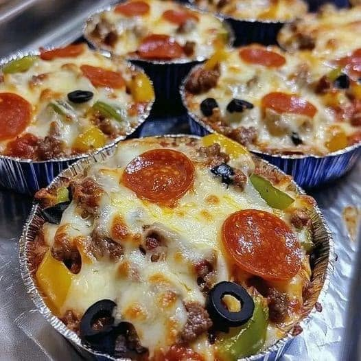 Loaded Crustless Pizza Bowls