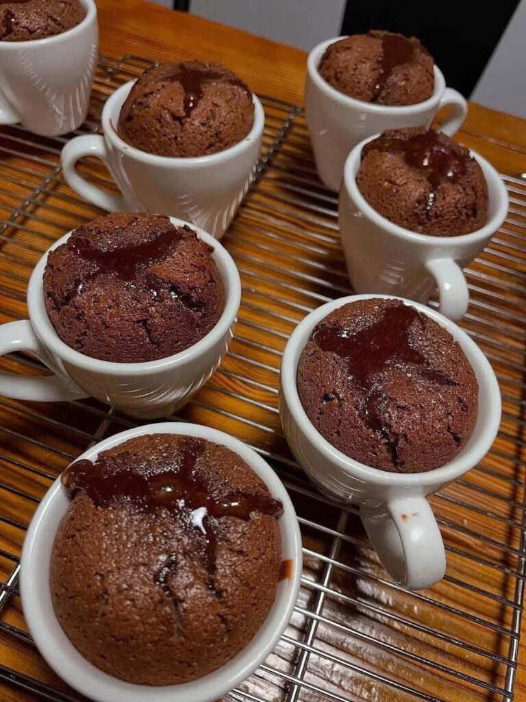 1 Point Warm Chocolate Mug Cake