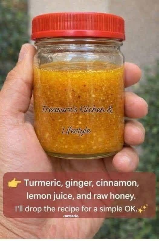 Turmeric Ginger Cinnamon Lemon Honey Wellness Tonic (Warm High-Protein Friendly, Low-Carb Glow Drink)