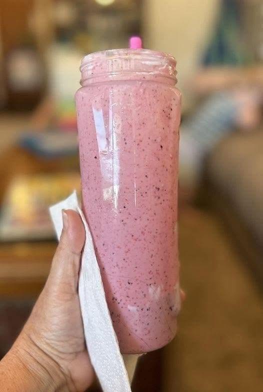 Healthy Strawberry Soft Serve (WW 0-Points)