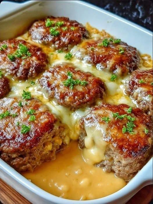 Cheesy French Onion Meatball Bake