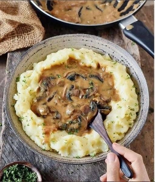Vegan Healthy Mushroom Stroganoff