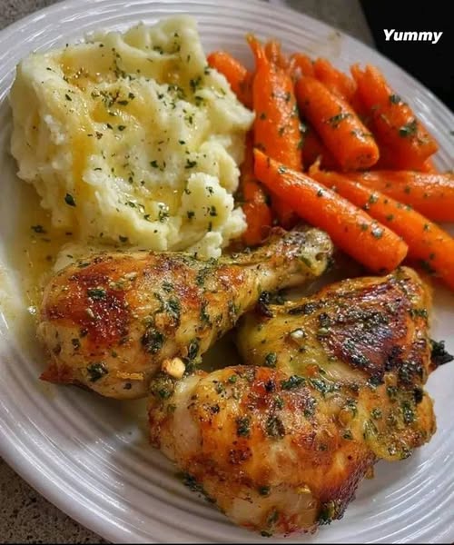 Herb Baked Chicken Drumsticks with Mashed Potatoes & Carrots