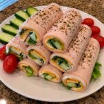 20g Protein Turkey and Cheese Roll-Ups
