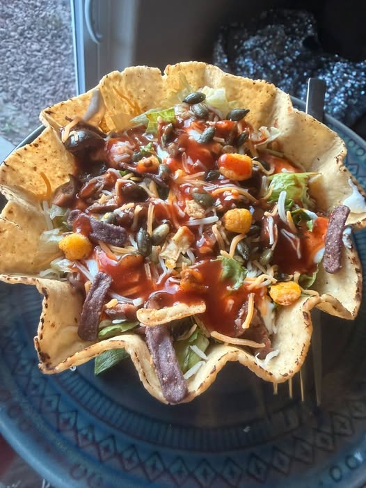 🌮 Easiest Taco Salad (High-Protein, Low-Carb & Keto-Friendly)