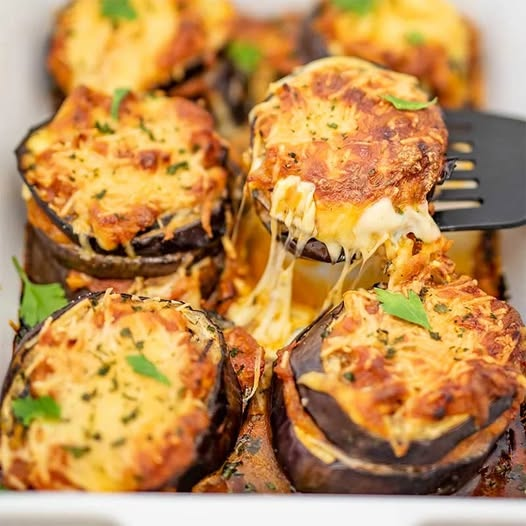 High-Protein Eggplant Parmesan β Low Carb