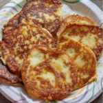Low-Carb Oatmeal Pancakes