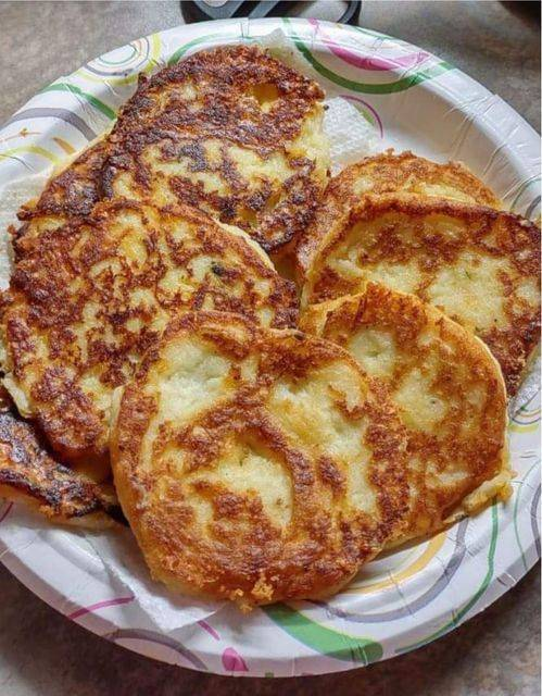 Low-Carb Oatmeal Pancakes