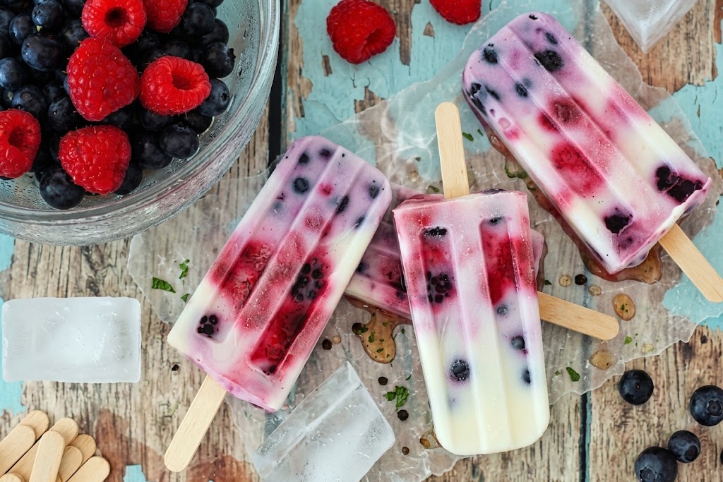 Greek Yogurt Berry Popsicles