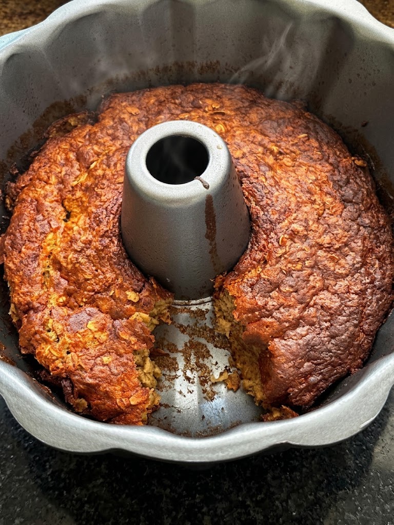 Zero-Point Banana Bundt Cake 🍌🍰